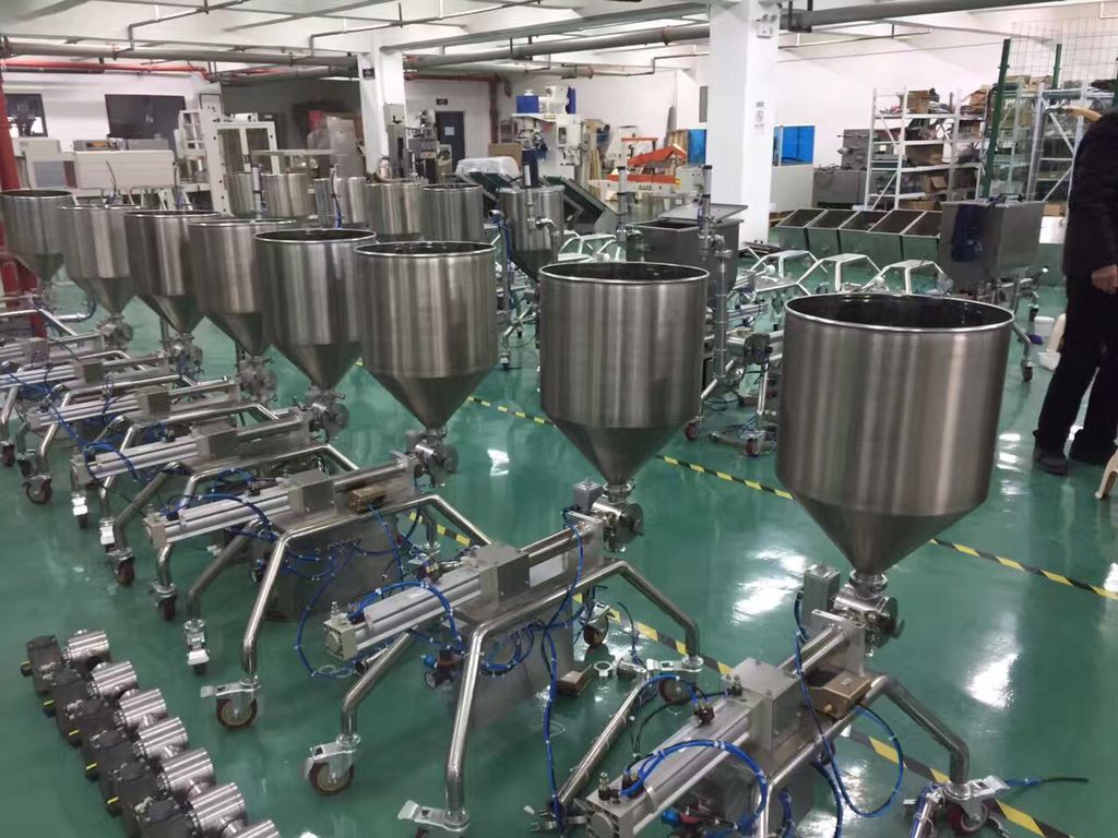 新品推薦：醬料灌裝旋蓋一體機(圖2)