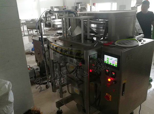 預(yù)制菜醬料包裝機(jī)設(shè)備在餐飲行業(yè)的作用(圖1)