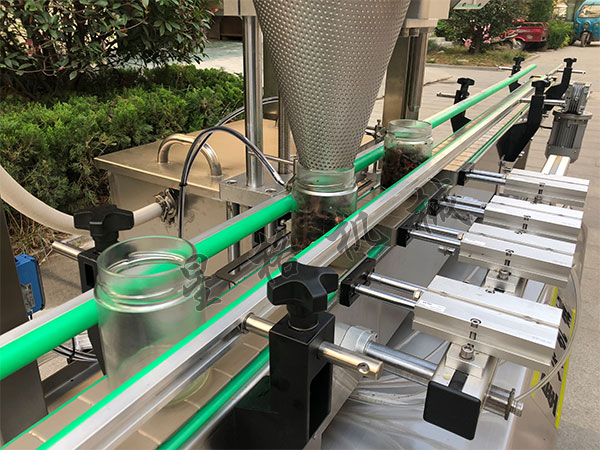 香菇醬料灌裝生產線找什么樣的廠家購買(圖2) 香菇醬料灌裝生產線找什么樣的廠家購買(圖2)