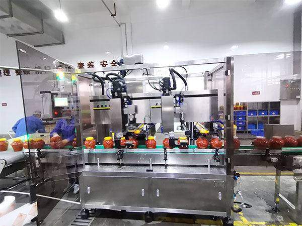 剁椒醬料灌裝生產線能為灌裝提供好的效果(圖2) 剁椒醬料灌裝生產線能為灌裝提供好的效果(圖2)