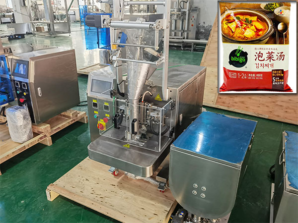 速食調(diào)料醬包裝機包裝精確性高(圖1) 速食調(diào)料醬包裝機包裝精確性高(圖1)