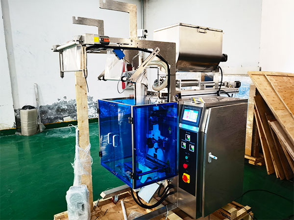 新品發(fā)布:立式醬料包裝機(圖1) 新品發(fā)布:立式醬料包裝機(圖1)