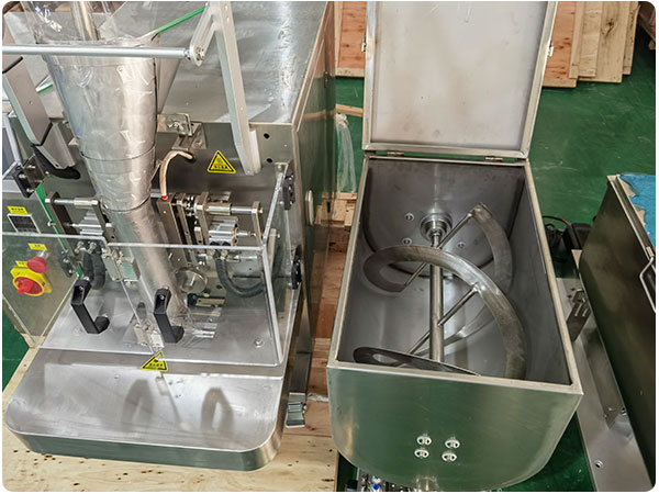 東北大豆醬料包裝生產(chǎn)線多少錢一套(圖1) 東北大豆醬料包裝生產(chǎn)線多少錢一套(圖1)