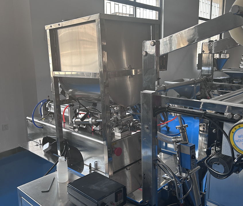 全自動芥末醬包裝機械保持與時俱進(jìn)的發(fā)展(圖1) 全自動芥末醬包裝機械保持與時俱進(jìn)的發(fā)展(圖1)