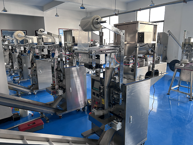 鹵肉調料包裝機在包裝市場上璀璨綻放(圖1) 鹵肉調料包裝機在包裝市場上璀璨綻放(圖1)